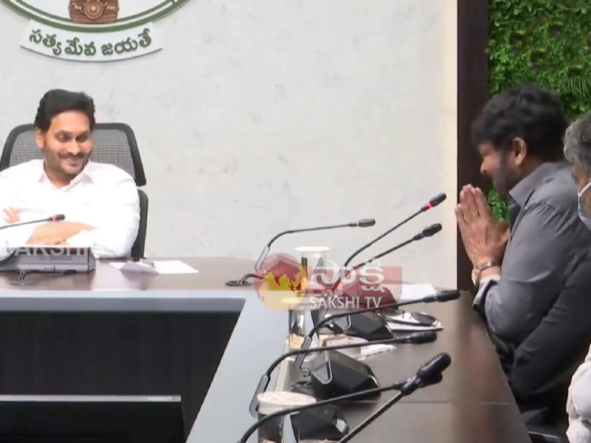 Chiranjeevi requests ys jagan