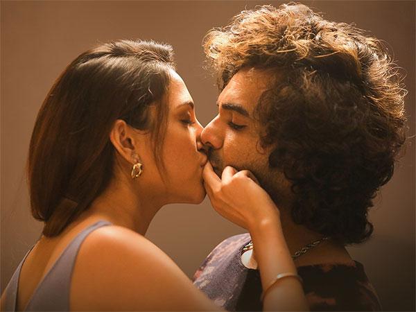 Journo's Sexist Question Brings Free Publicity