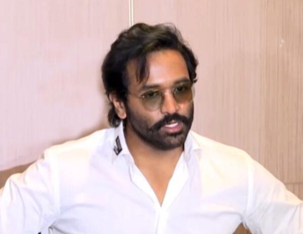 Manchu Vishnu meeting YS Jagan Mohan Reddy