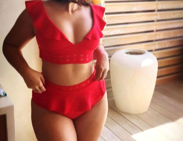 Pic Talk: Thunder Thighs Of Hourglass Beauty