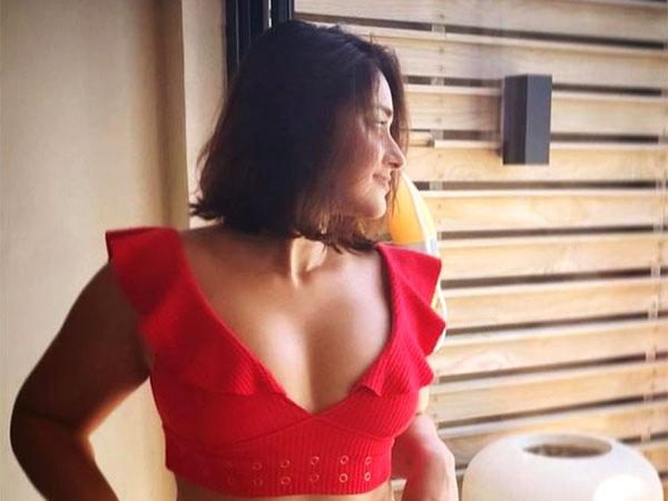 Pic Talk: Thunder Thighs Of Hourglass Beauty