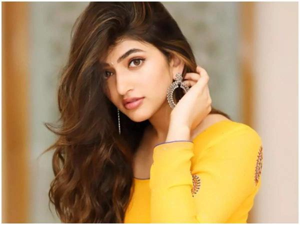 Tollywood Beauty Srileela