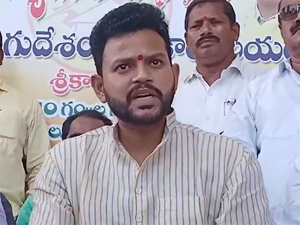Ram mohan naidu comments on jagan chiranjeevi meeting
