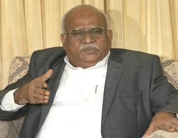  Kanakamedala Ravindra Kumar Special Status Issue