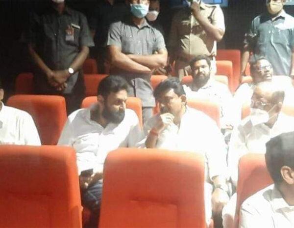 kodali nani perni nani at g3 theatre to watch bheemla nayak