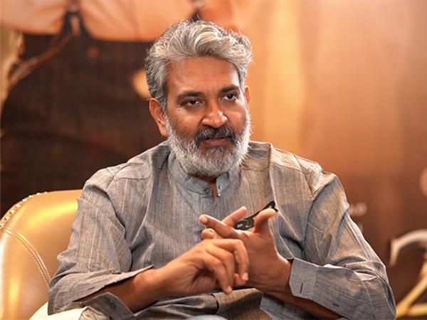 20 నిముషాల్లో... "ఆర్ఆర్ఆర్" ట్రాన్స్ లోకి...!