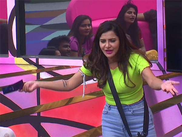 BB Non Stop: Ep7: Ashu Reddy Dated Two Guys at a Time!