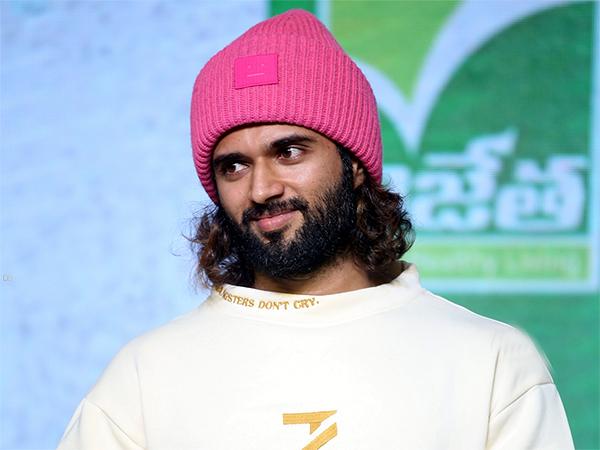 Back To Back Mistakes By Vijay Deverakonda?