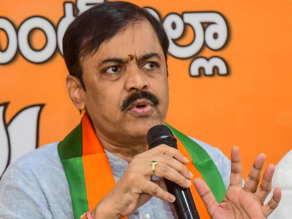 GVL-Narasimha-Rao comments on KCR