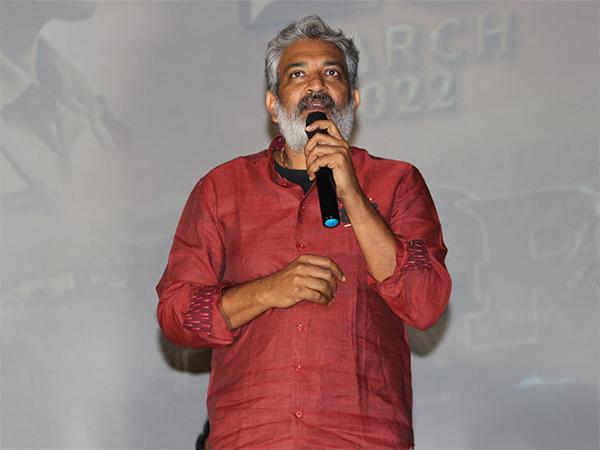 Rajamouli Shot Ram Charan's Scene For 16 Days