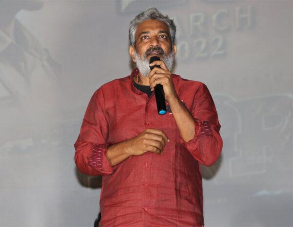 Rajamouli Shot Ram Charan's Scene For 16 Days