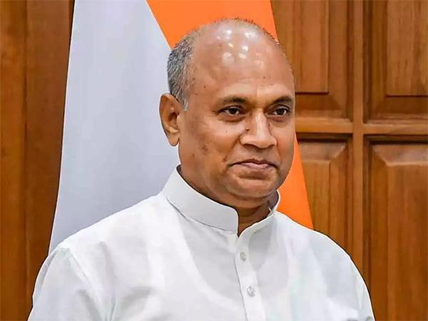 Can't Bear The Burden Of Vishaka Steel: Center