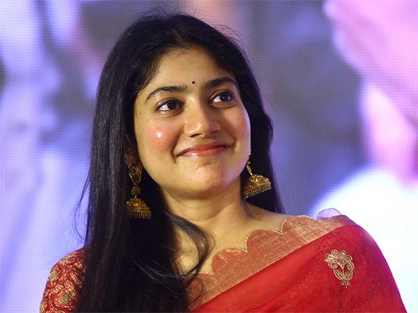 Sai Pallavi’s Online - Offline Madness Is a Puzzle