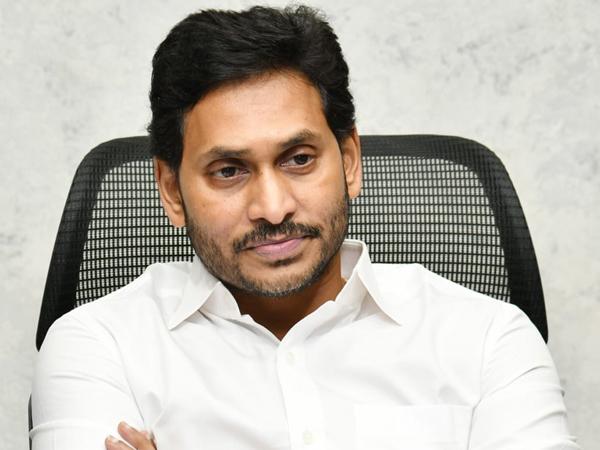ys-jagan-government-in-trouble-prathipati-pullarao