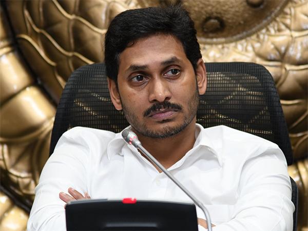 pawan kalyan comments on ysr congress party