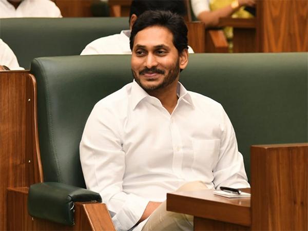 mlas and mps buttering ys jagan in assembly