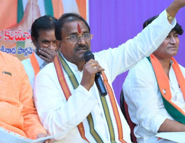 somu veerraju counter to vellampalli srinivas