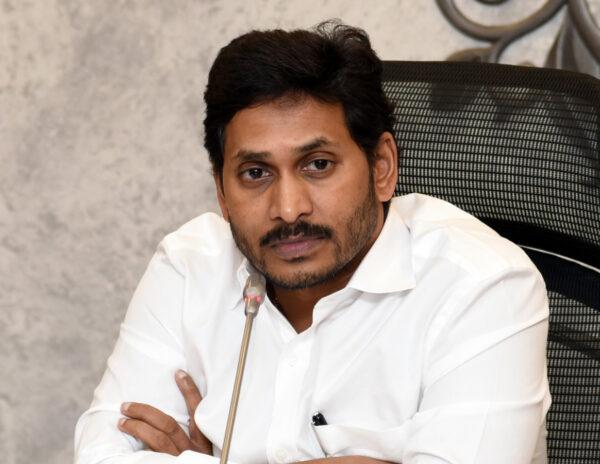 After Chalo Vijayawada, Chalo CMO Tension For YCP