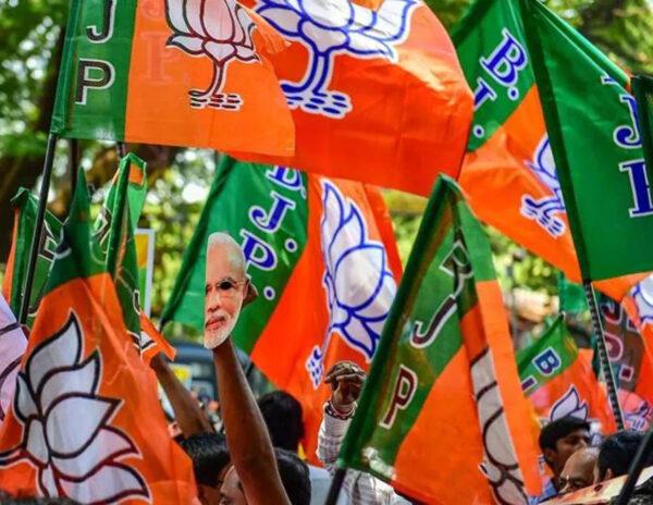 Khammam Politics: BJP Targeting Two Big Leaders