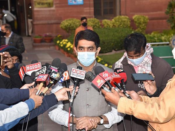 Buggana Should Shift Family & Office To Delhi