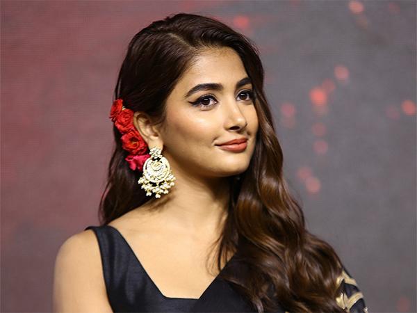Final Hope for Pooja Hegde!