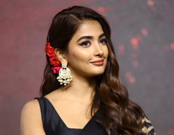 Final Hope for Pooja Hegde!