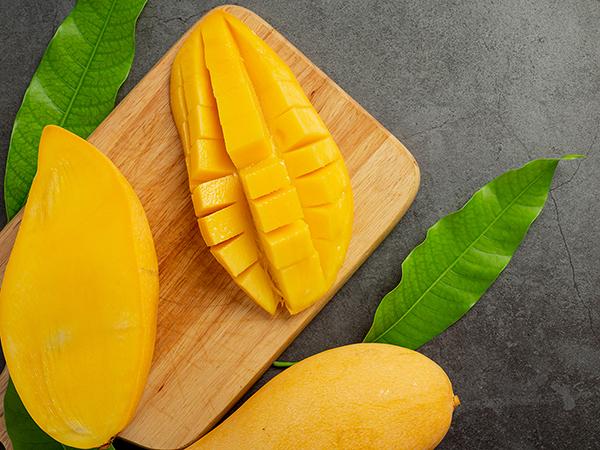 Indian Mango Season Arrives Early in USA