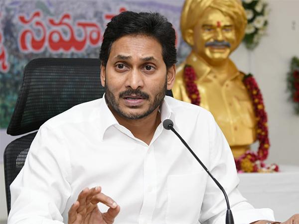Jagan To Fight 2024 Without Right Hand!