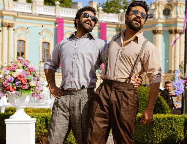 NTR & RC Fans: Kodiguddu Meedha Eekalu Peeke Mode
