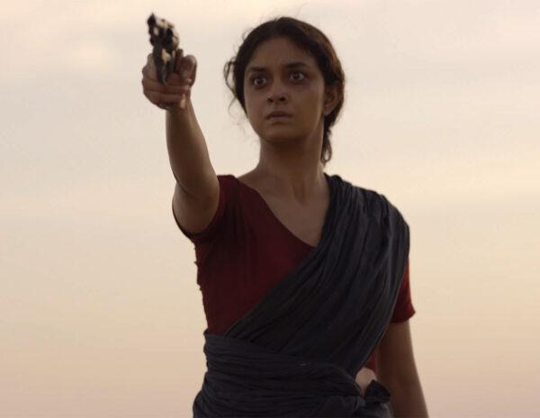 Keerthy Suresh's Look Creates Panic in Mahesh Fans