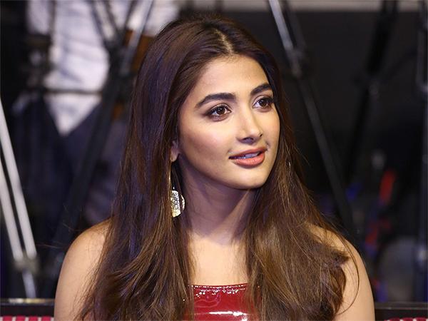 Pooja Hegde Gets Trolled By Fans For Hypocrisy