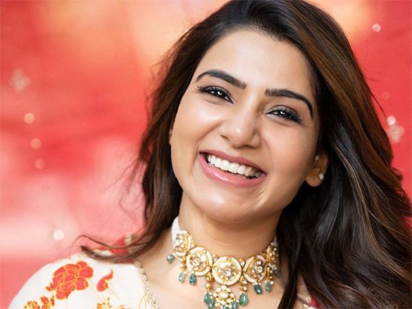 Samantha's First Romance After Divorce