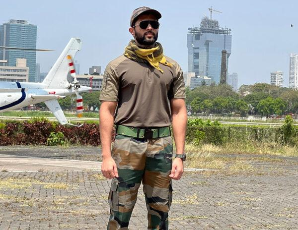 Vijay Deverakonda Becomes Over Patriotic?
