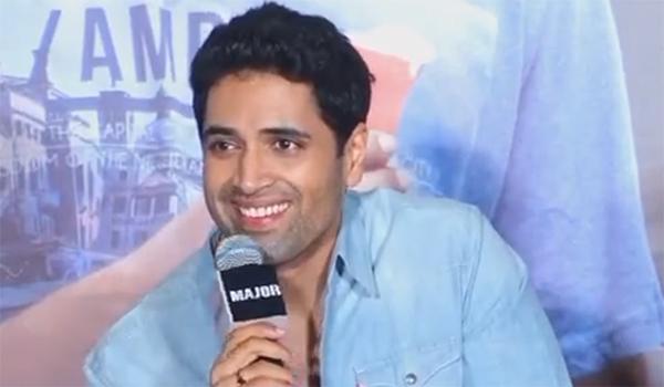 Adivi Sesh Bowls Hindi Media With Witty Answer!