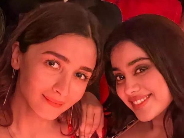 Pic Talk: Two Sizzling Beauties In One Frame