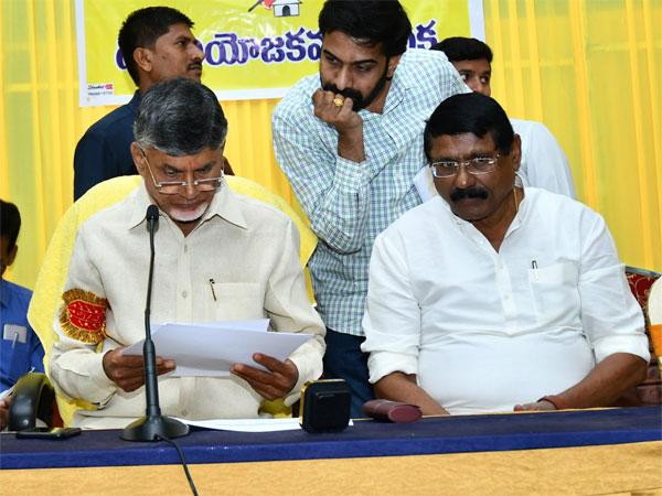 Dhone: Chandrababu Naidu Keeps KE Pratap Family Aside!