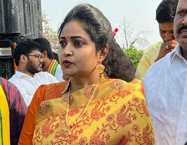 Divyavani Episode: YCP's Happiness Did Not Last Long!