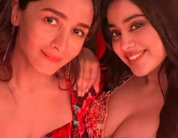 Pic Talk: Two Sizzling Beauties In One Frame