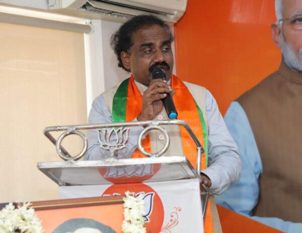 Ravela Kishore Babu- Resigns from BJP