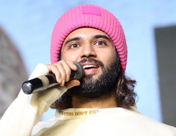 Vijay Deverakonda's Usual 'Athi'