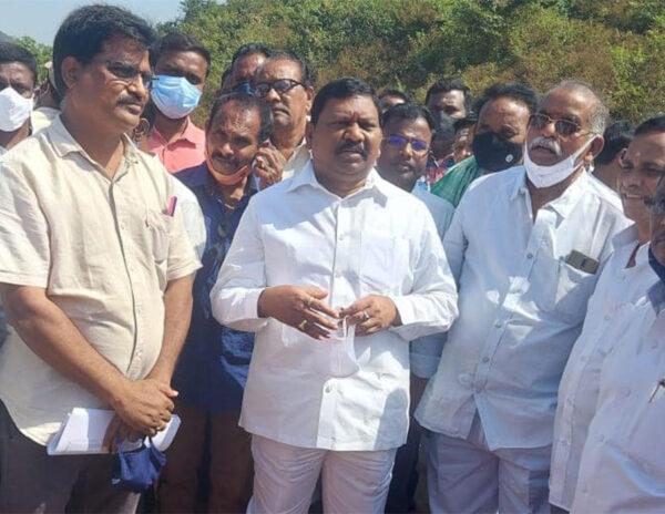 Deputy Chief Minister Rajanna dora gadapa gadapaku program