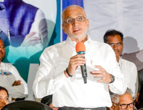 Vijay Sai Reddy comments on Sarkaru Vaari Paata