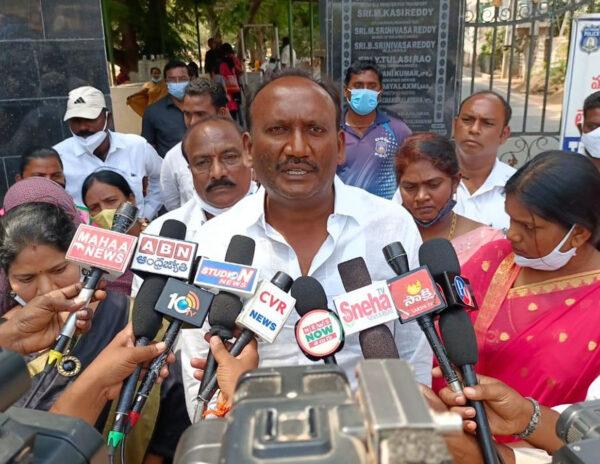 Amanchi_Krishna_Mohan_YSRCP