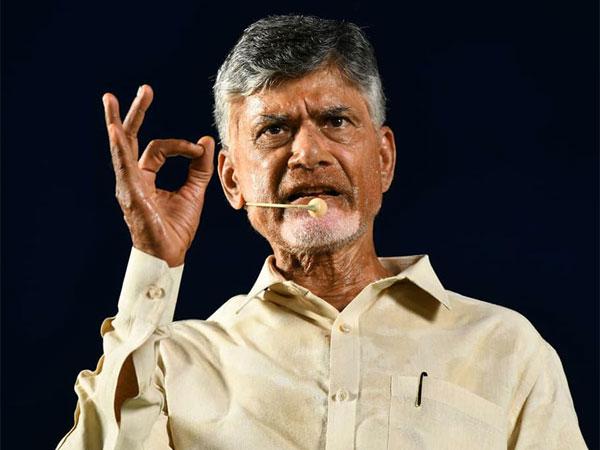 How Did Naidu Fail To Notice Change In Close-Aide's Behavior?