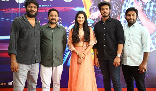 Chor Bazaar Movie Press Meet