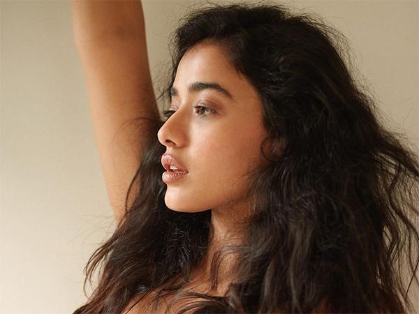 Pic Talk - Ketika Sharma's full-on bold show