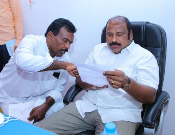 Kodumur: Ruling Party Cadre Complains About YCP MLA