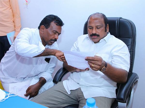 Kodumur: Ruling Party Cadre Complains About YCP MLA