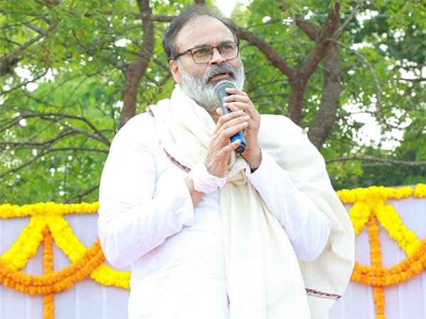 Naga Babu Statement: Fans OK, But Chiranjeevi?