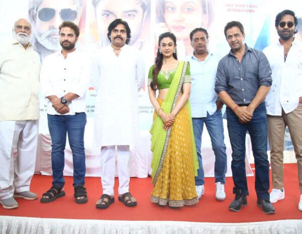 Pawan Kalyan-Arjun-Sarja-Vishwaksen-Naidu-Aishwarya-Arjun